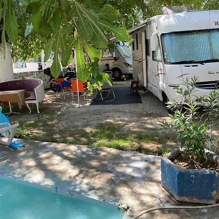 Royal Garden Camping